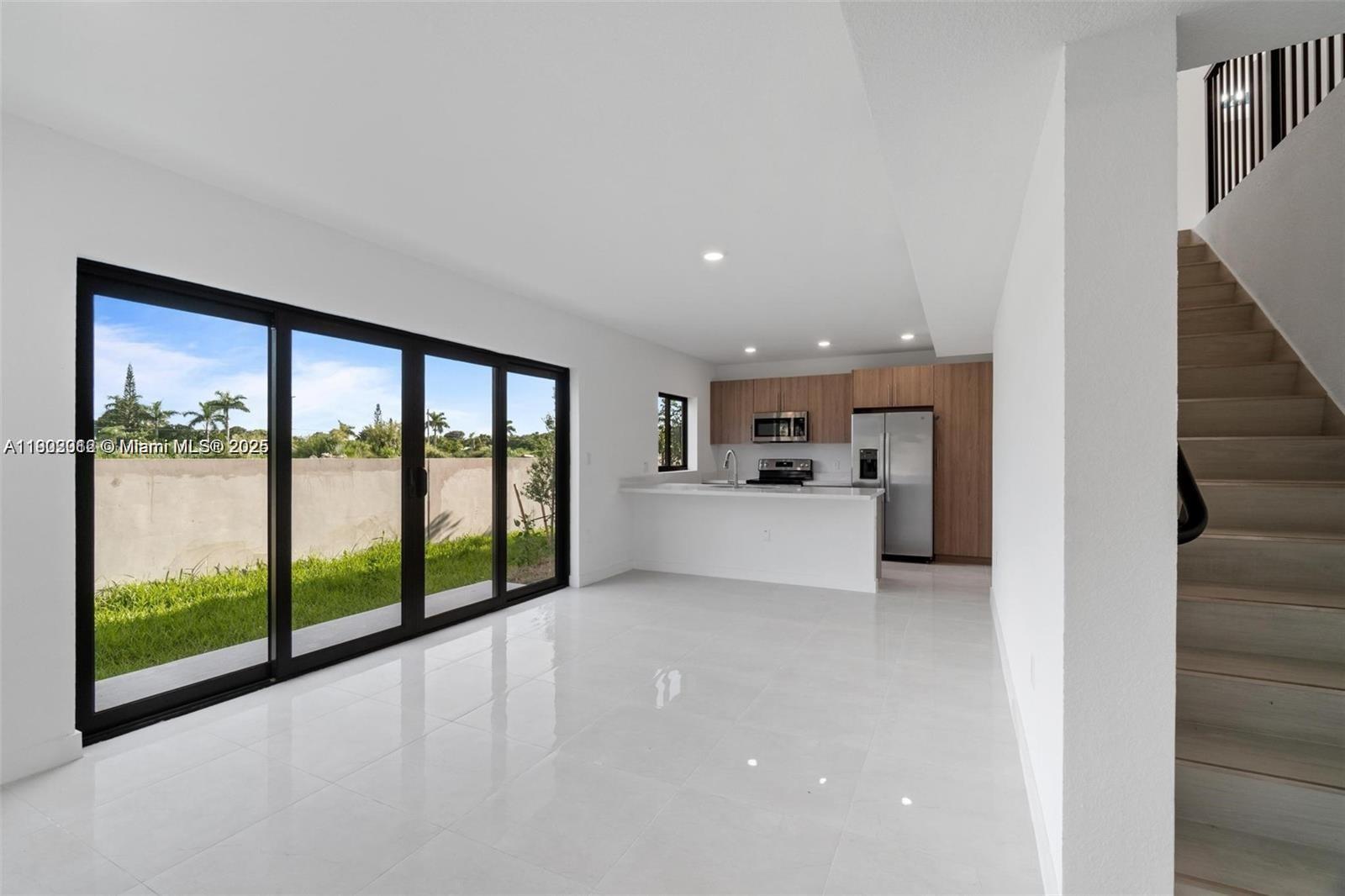 AURORA - Residential