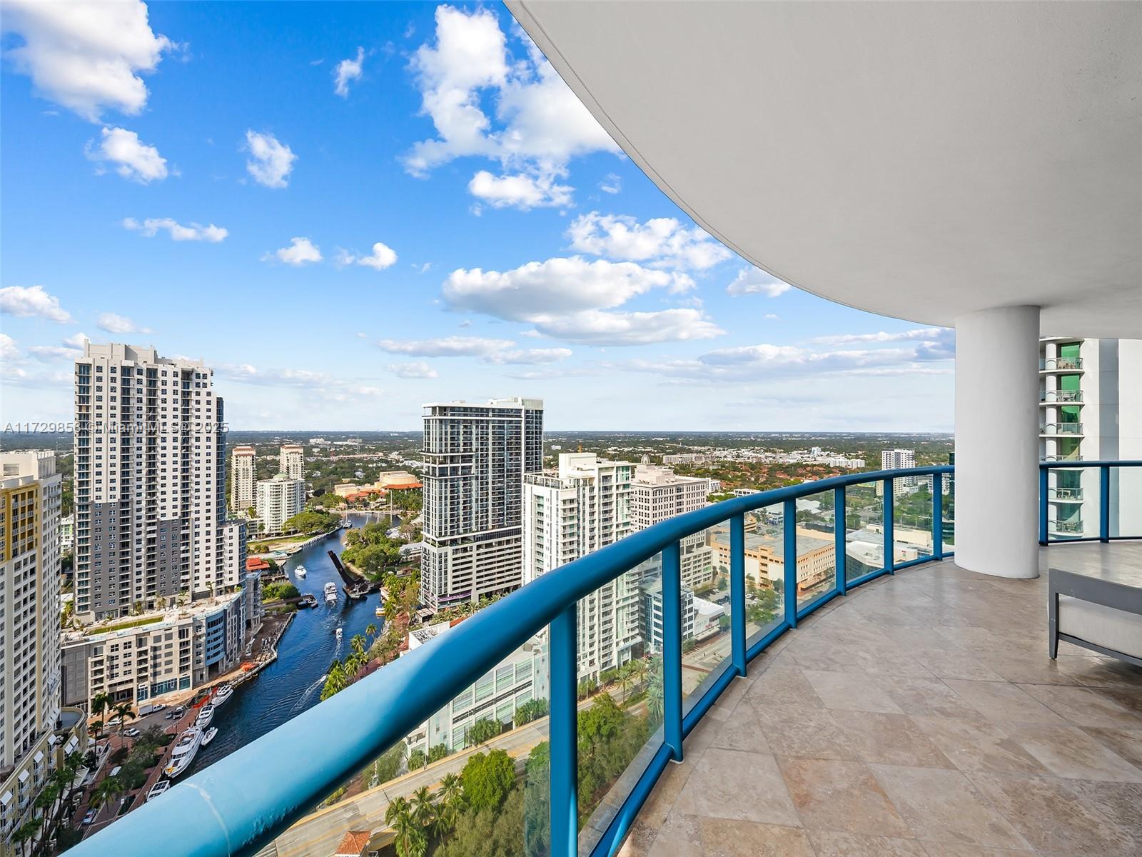 LAS OLAS RIVER HOUSE COND - Residential