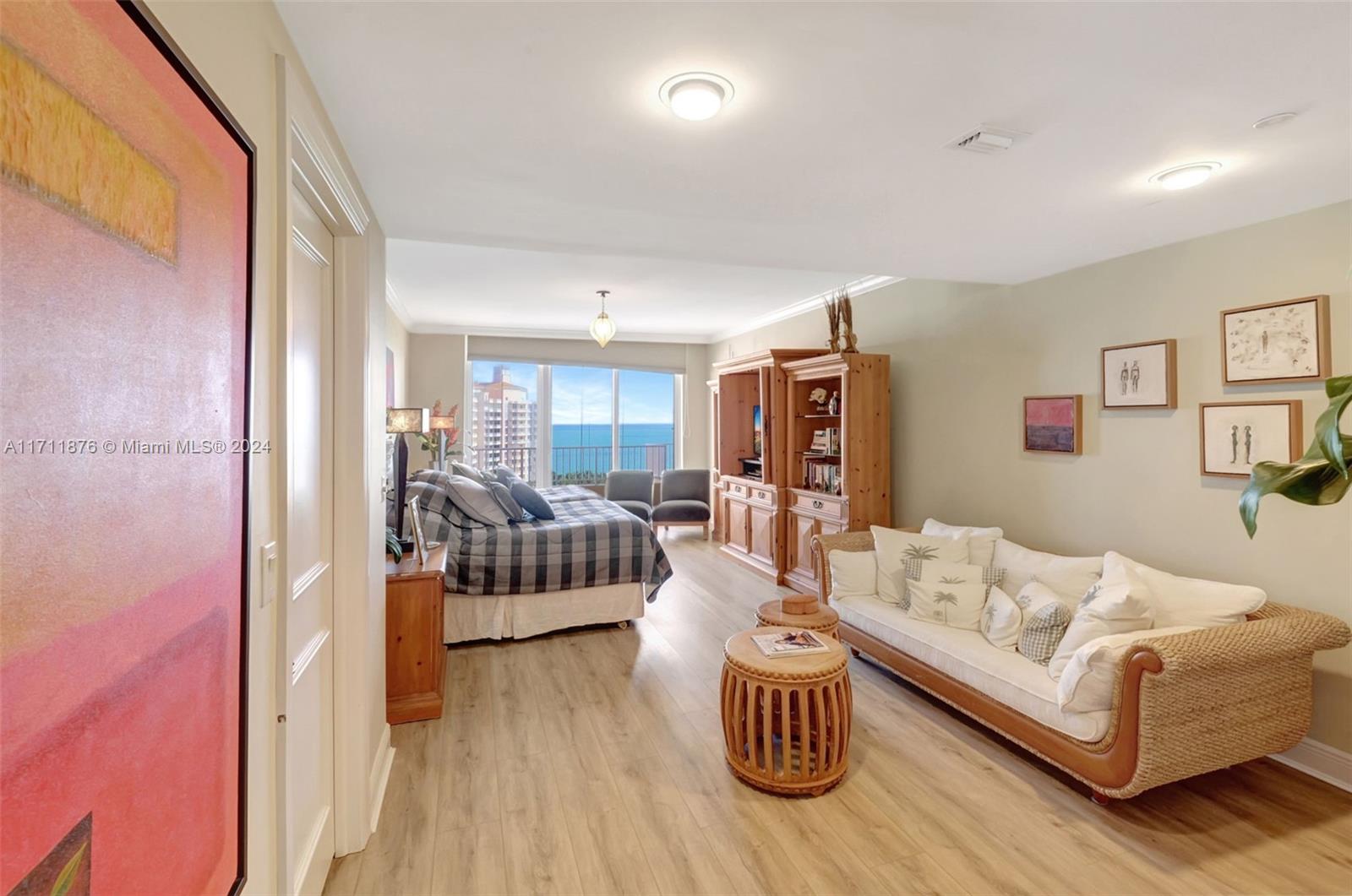 CLUB TOWER ONE CONDO - Residential Lease