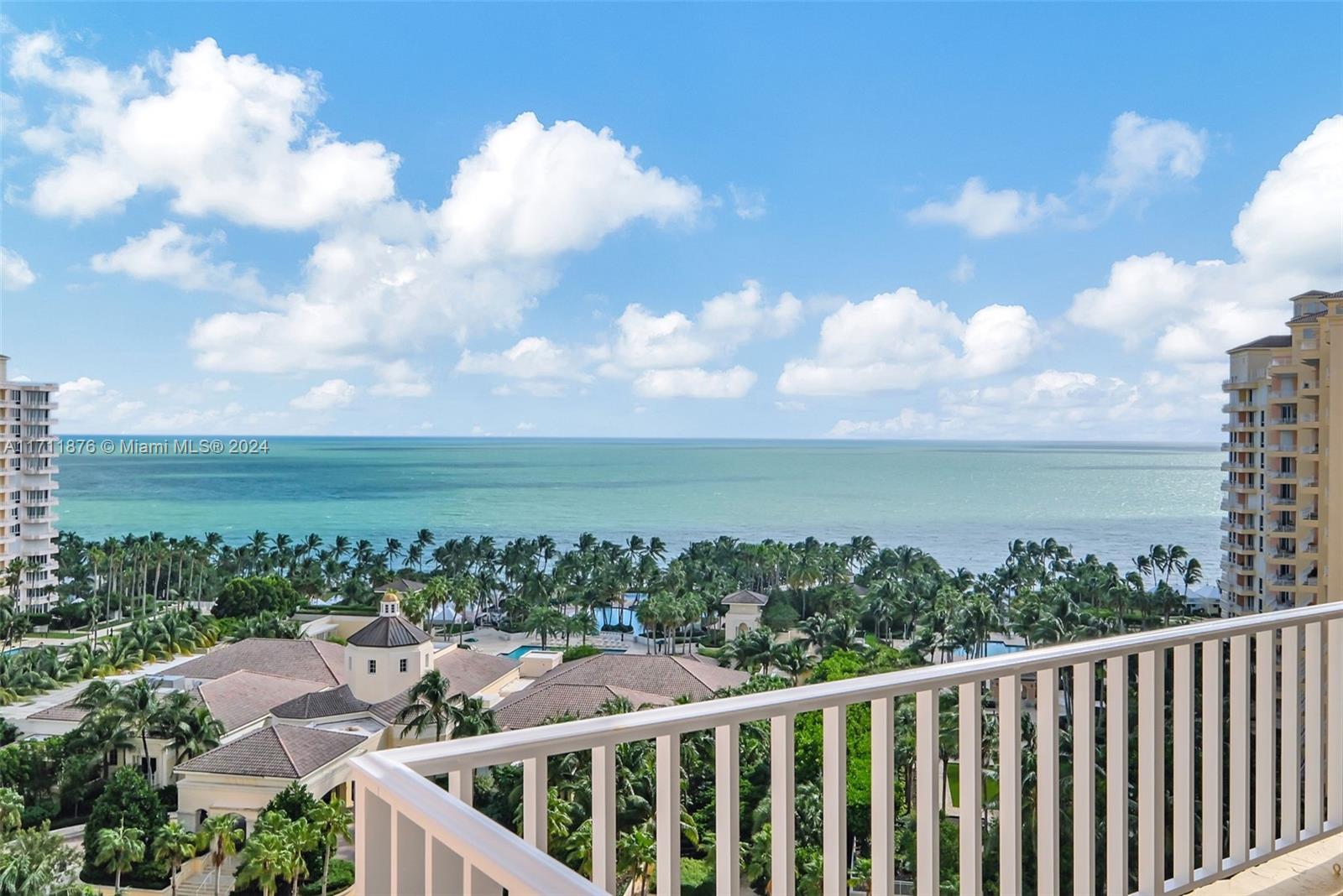 789 Crandon Blvd 1406, Key Biscayne, Miami-Dade County, Florida - 3 Bedrooms  
6 Bathrooms - 