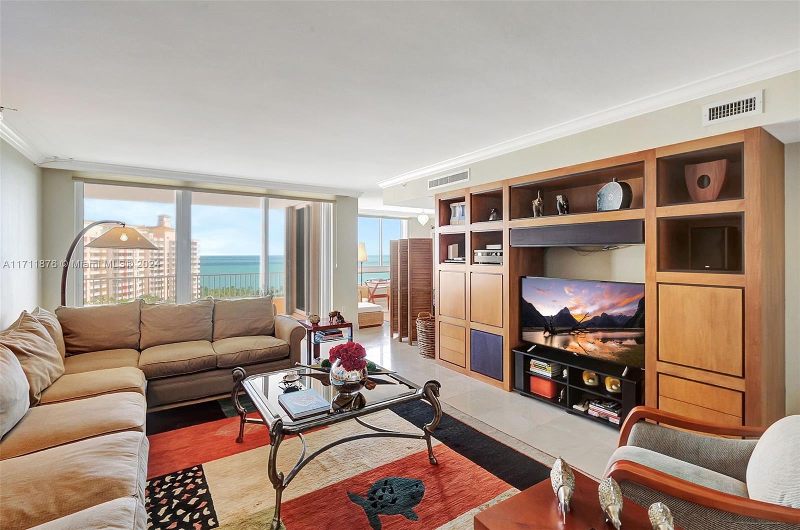 CLUB TOWER ONE CONDO - Residential Lease