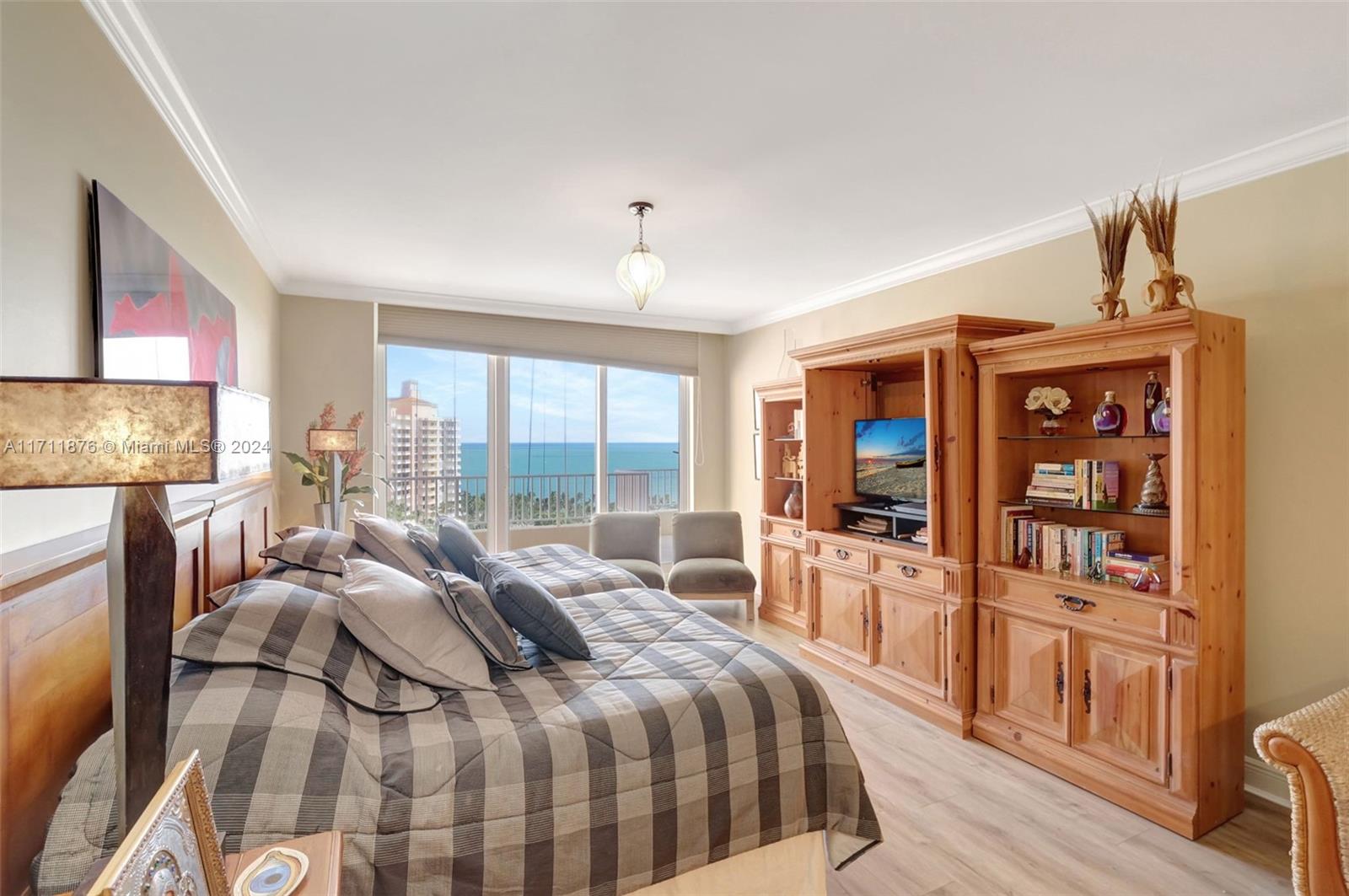 CLUB TOWER ONE CONDO - Residential Lease