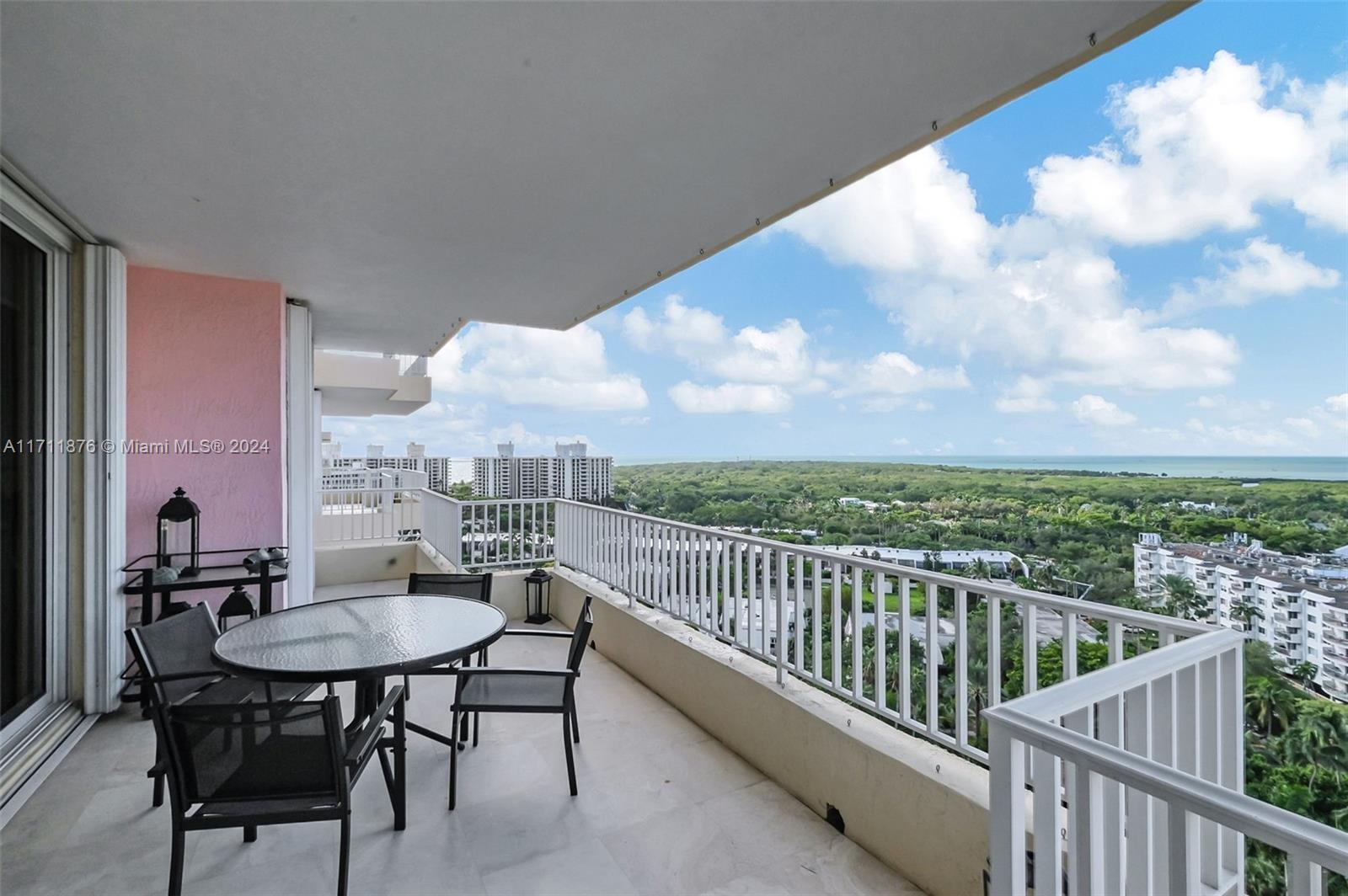 CLUB TOWER ONE CONDO - Residential Lease