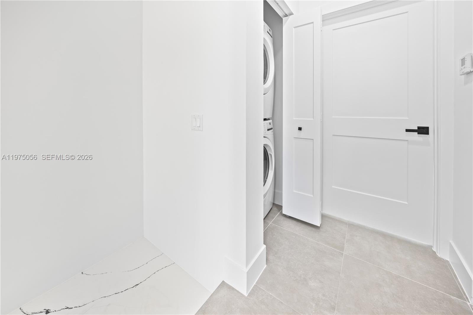 CITY OF MIAMI SOUTH - Residential Lease