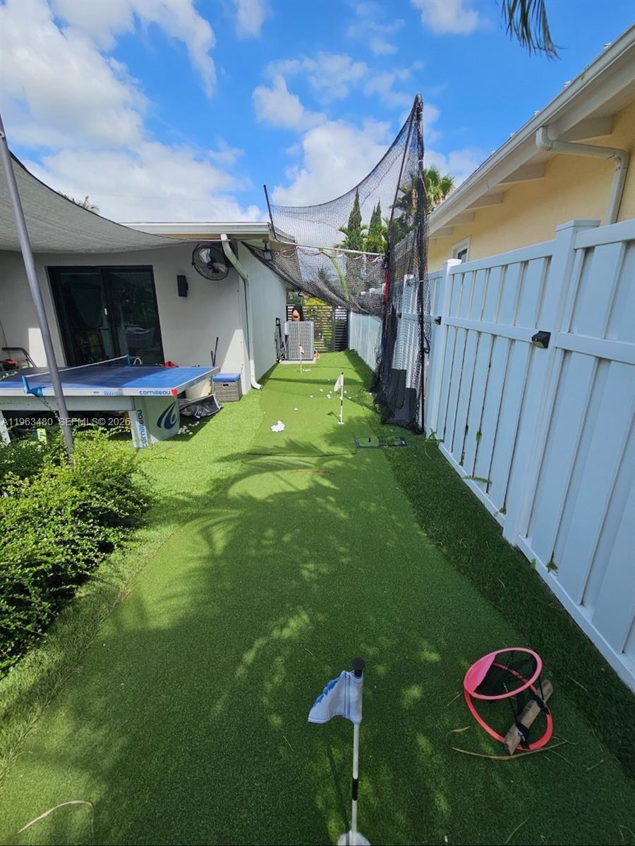 LAUDERDALE ISLES NO 2 - Residential