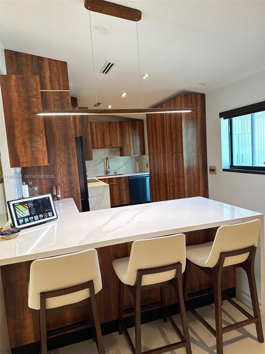 LAUDERDALE ISLES NO 2 - Residential