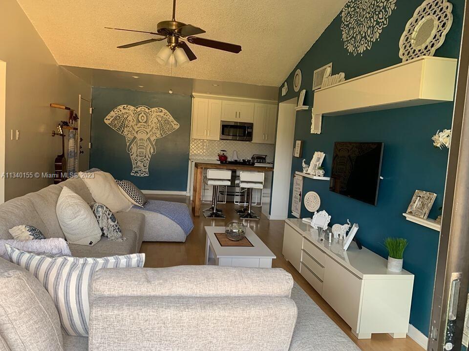 HAMPTON COURT CONDO - Residential Lease