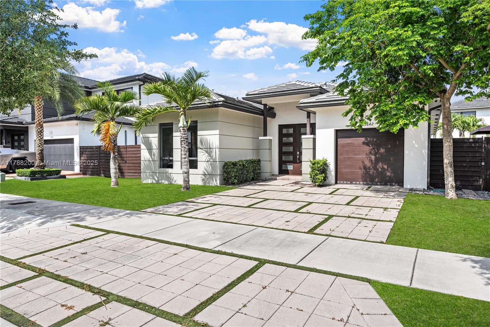 13642 SW 160th Ct