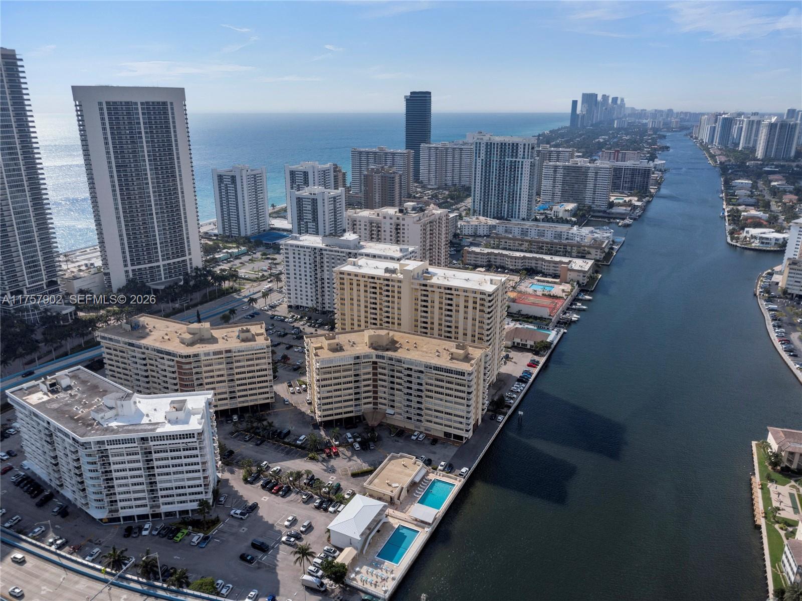 IMPERIAL TOWERS CONDO - Residential