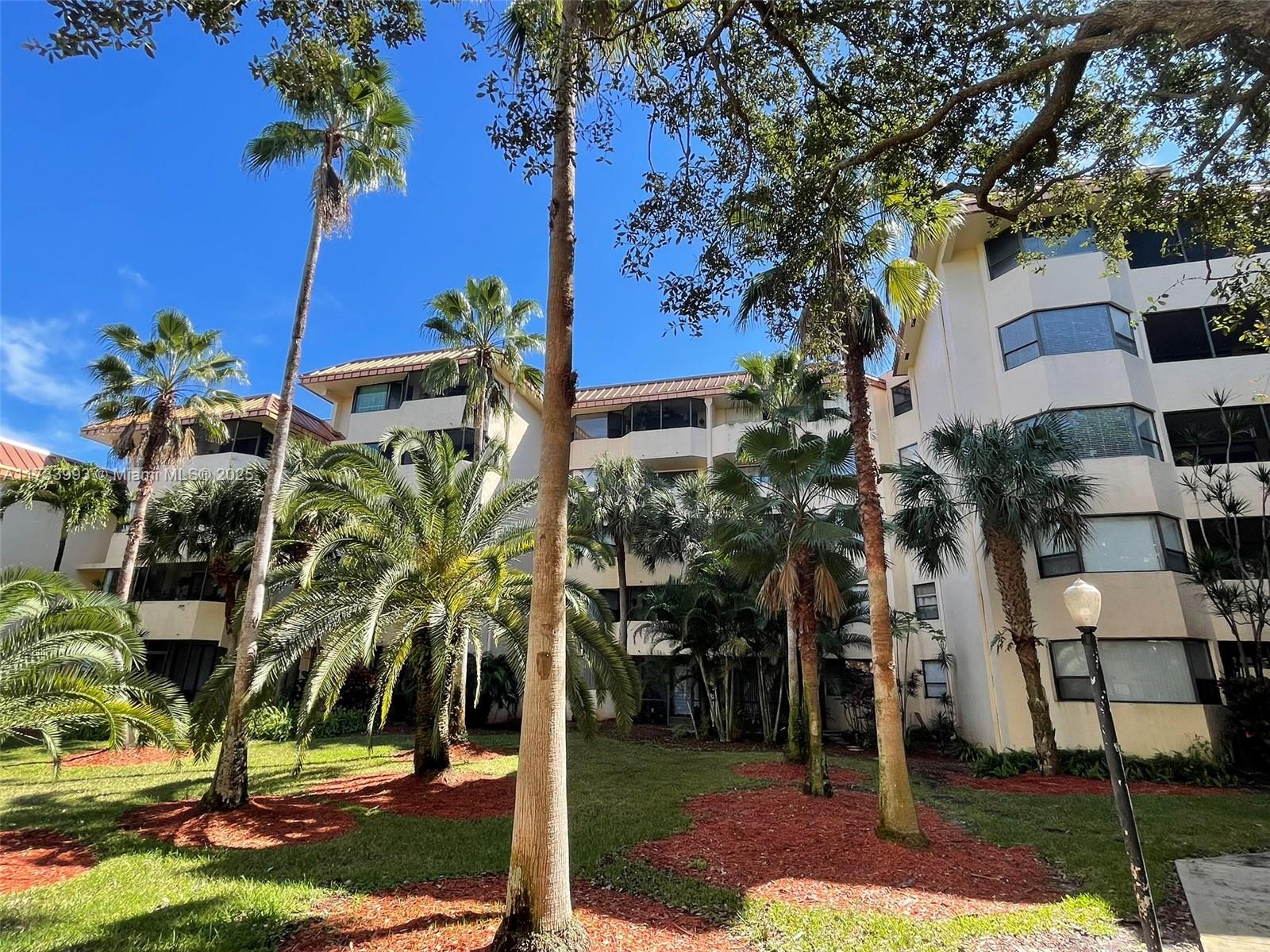 PLANTATION FOREST CONDO - Residential