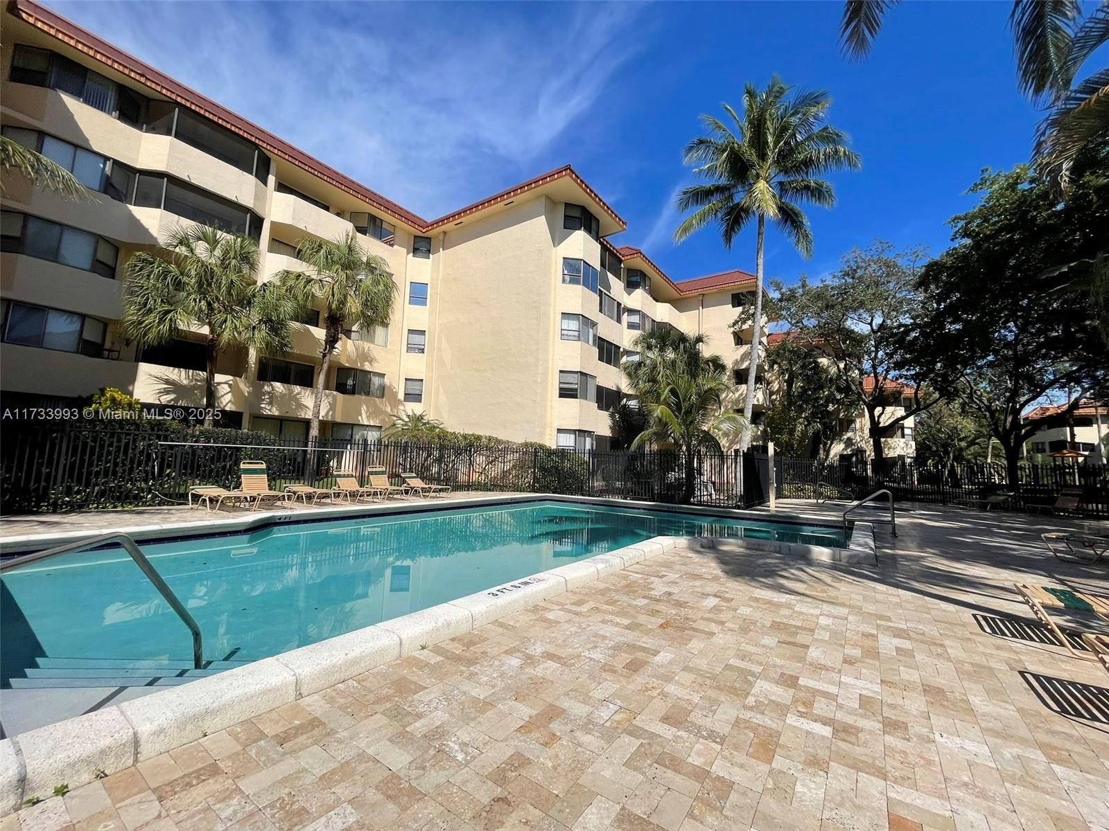 PLANTATION FOREST CONDO - Residential