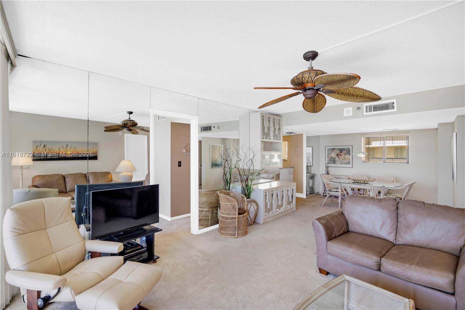 OCEAN TRAIL CONDO I - Residential Lease