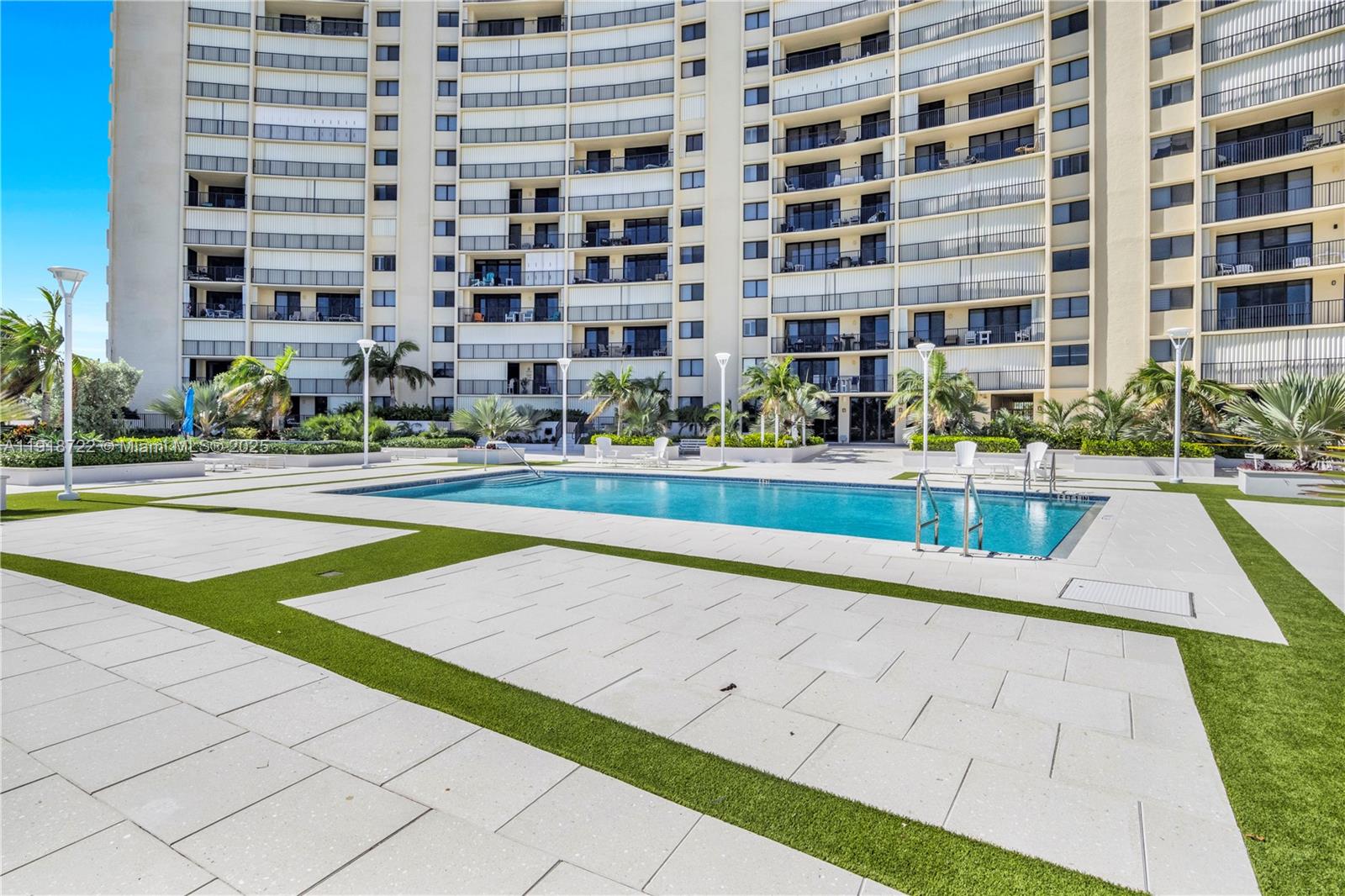 OCEAN TRAIL CONDO I - Residential Lease