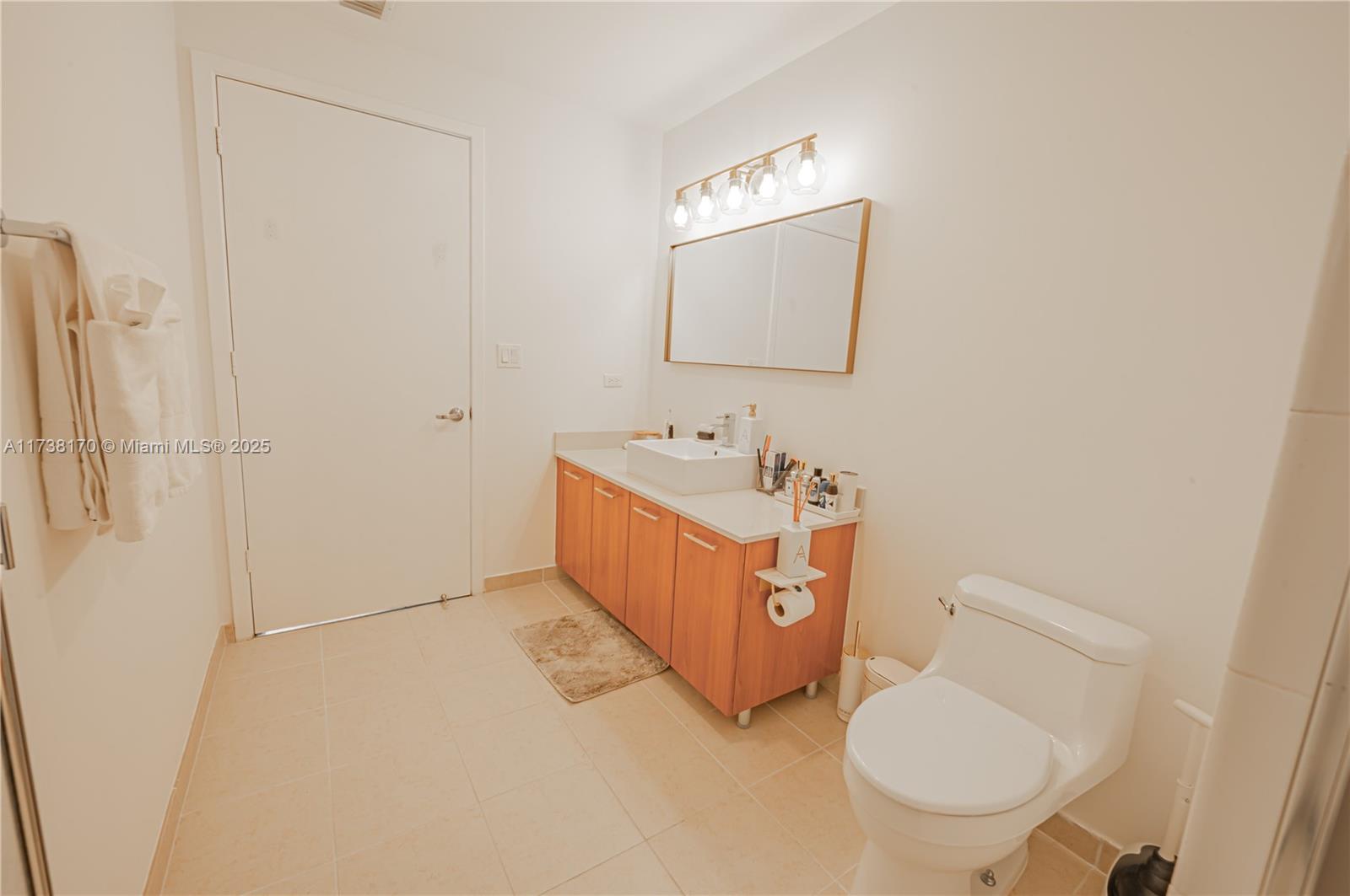 FOUR MIDTOWN MIAMI CONDO - Residential