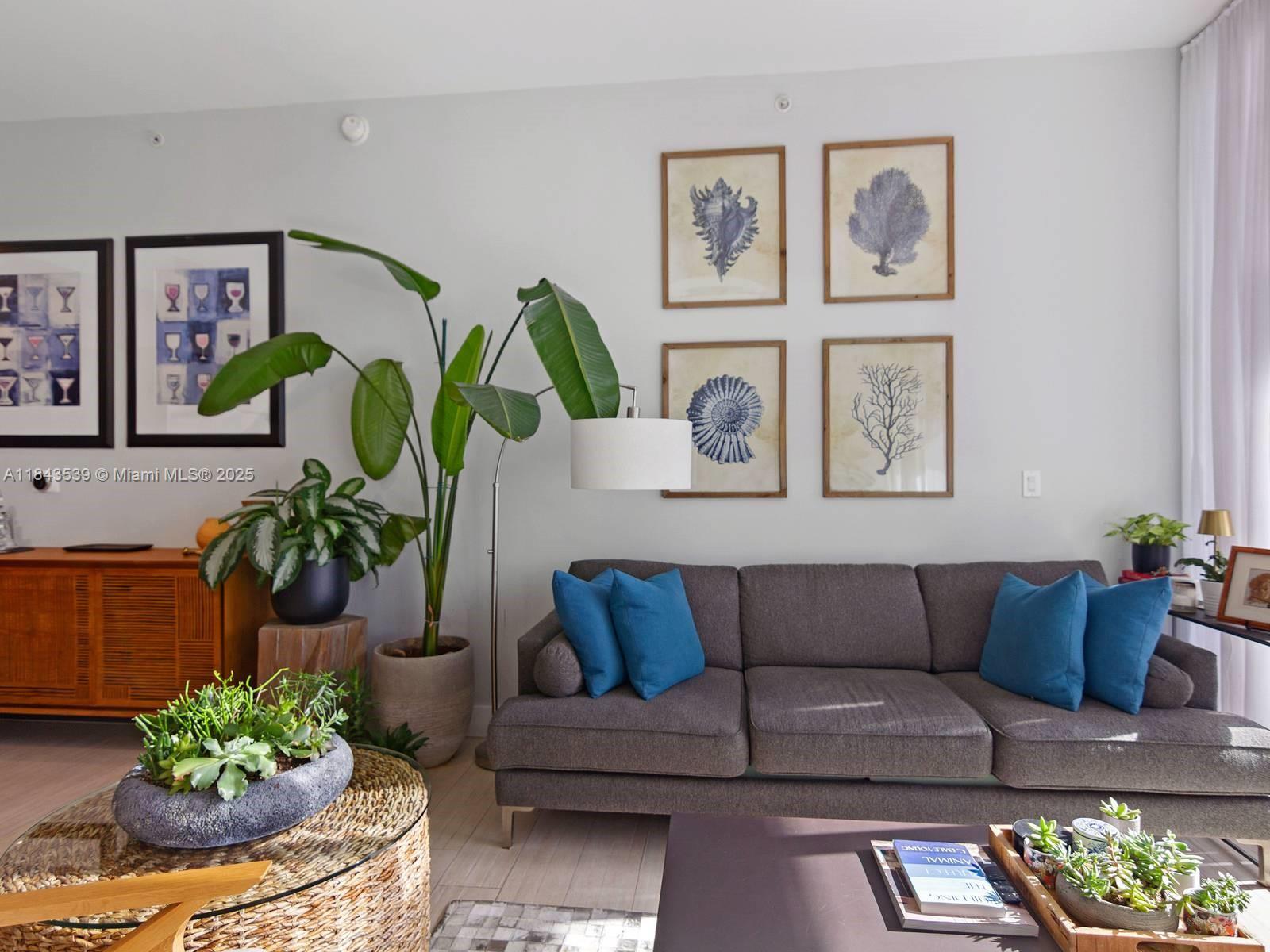 2100 Park Ave 302