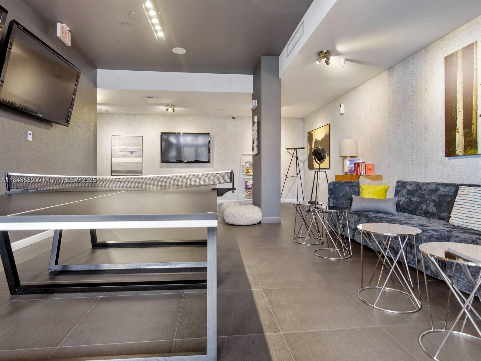 ARTEPARK SOUTH CONDO - Residential