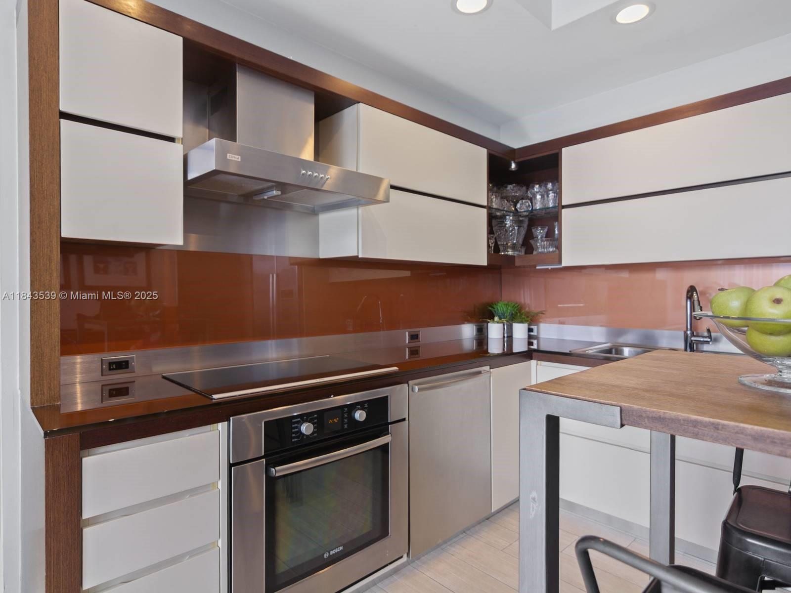 ARTEPARK SOUTH CONDO - Residential