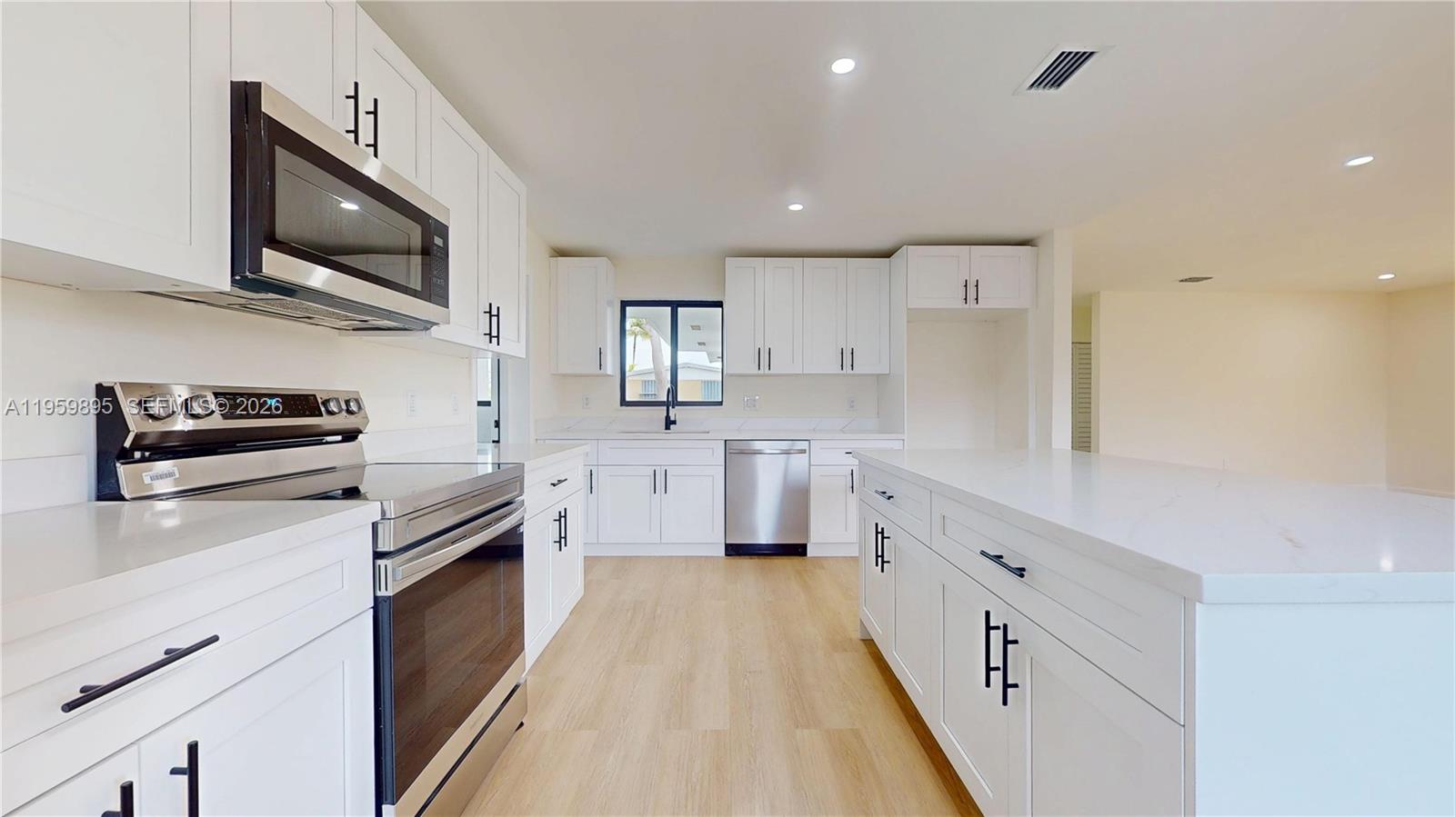 PALMETTO COUNTRY CLUB EST - Residential