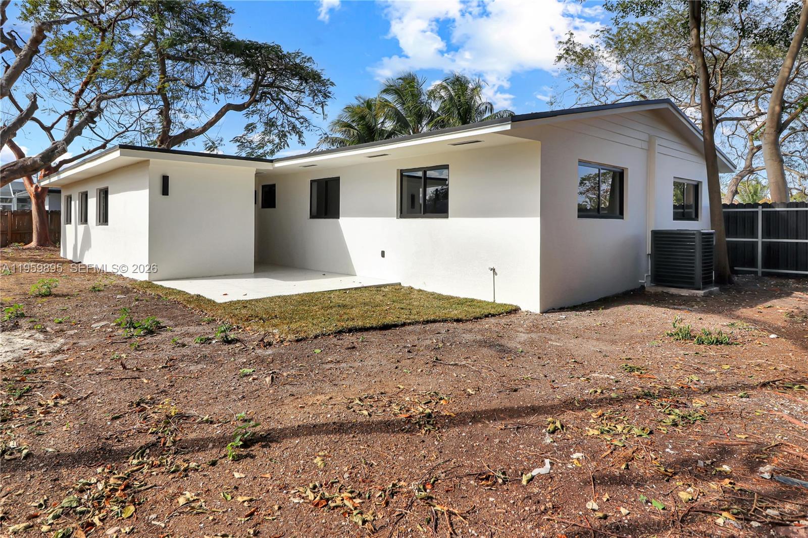 PALMETTO COUNTRY CLUB EST - Residential