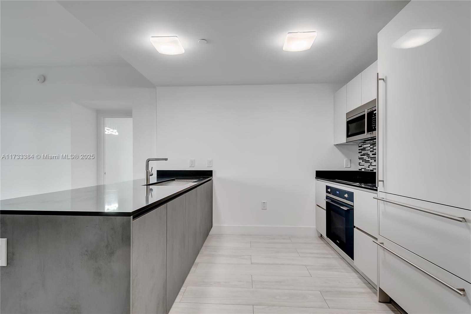 1010 BRICKELL CONDO - Residential