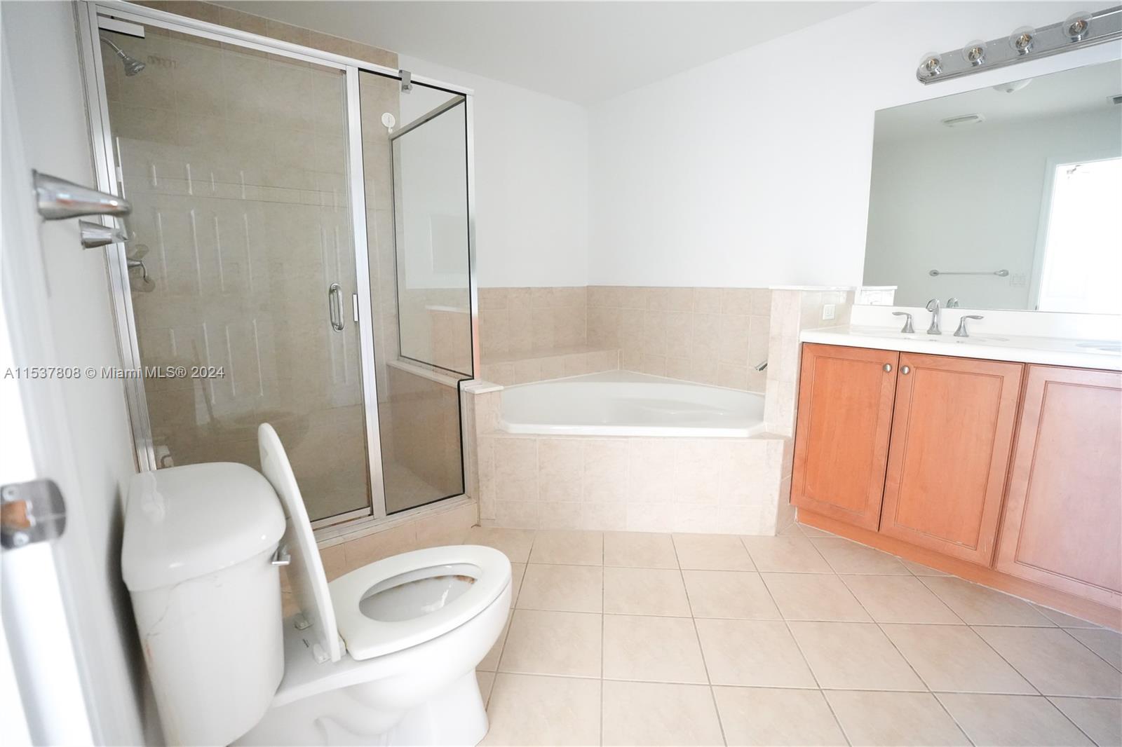 COLONNADE AT DADELAND SW - Residential Lease