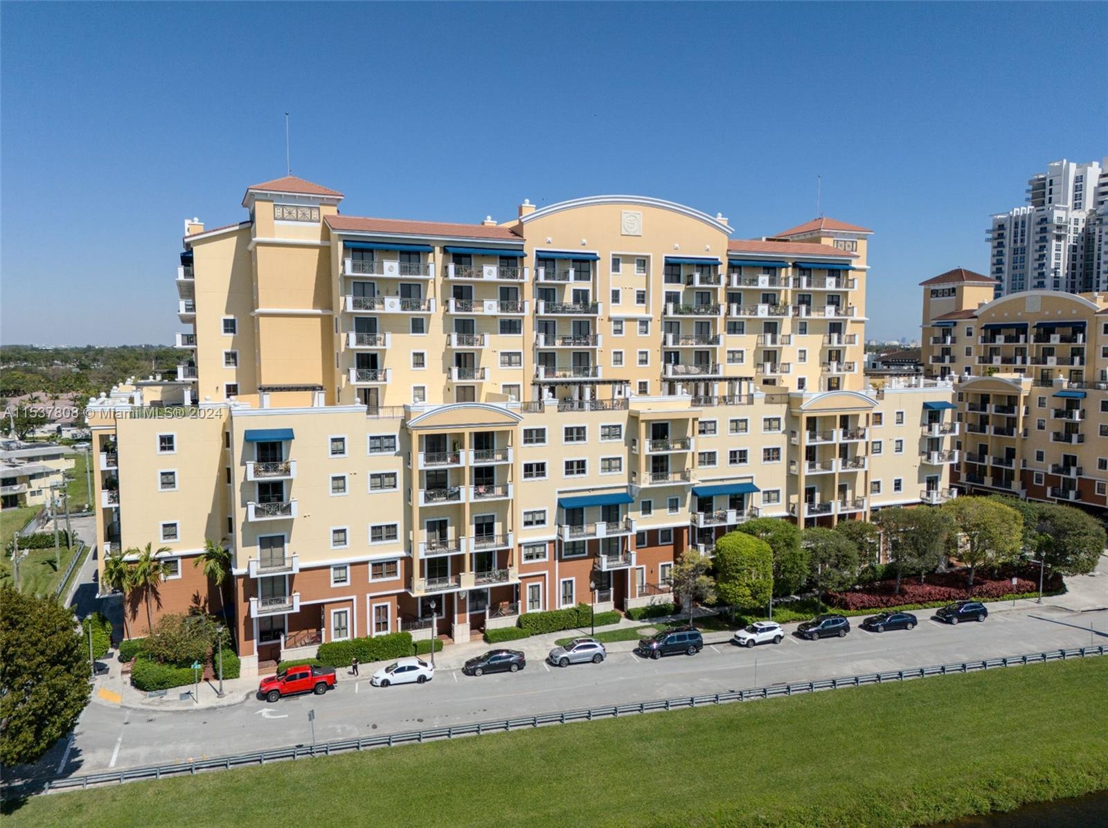 COLONNADE AT DADELAND SW - Residential Lease