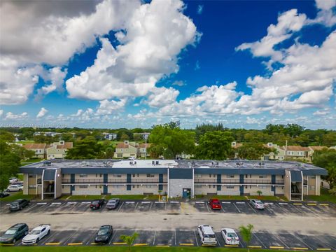 Photo of 8060 N Colony Cir N #208, Tamarac, FL 33321 (MLS # A11464915)