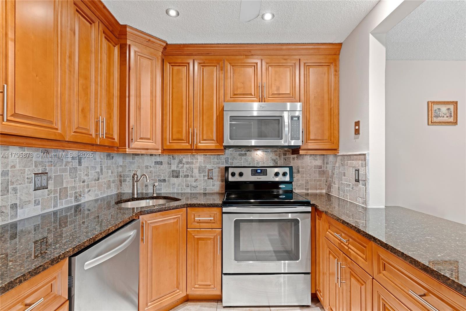 PINE RIDGE III CONDO - Residential