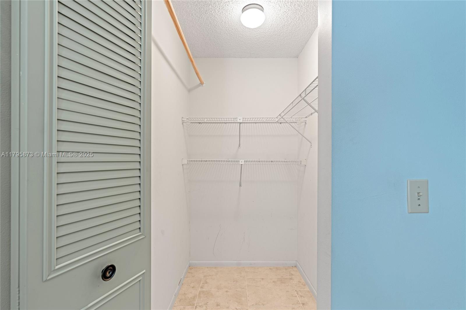 PINE RIDGE III CONDO - Residential