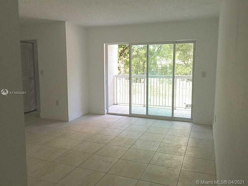 GROVES EDGE CONDO - Residential Lease