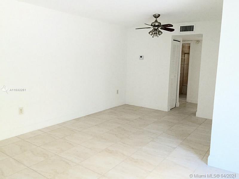 GROVES EDGE CONDO - Residential Lease