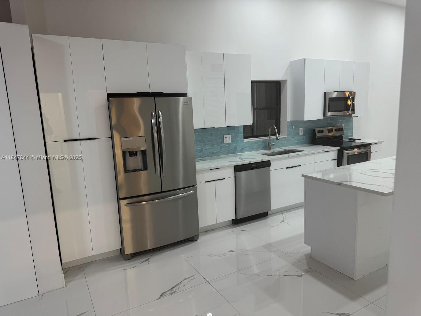 HARBOURWOOD SKETCH OF SUR - Residential