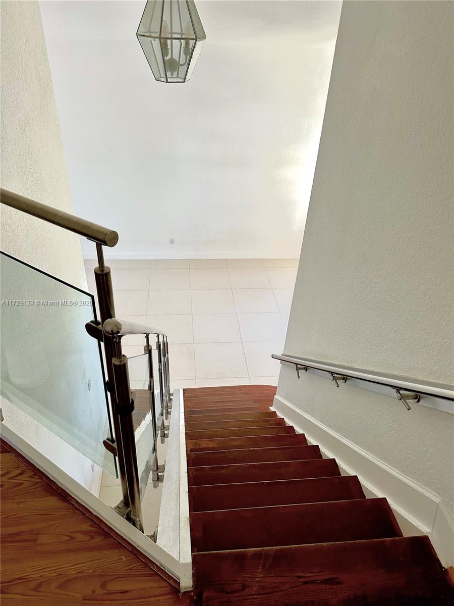 DORAL ISLES ANTILLES 1ST - Residential