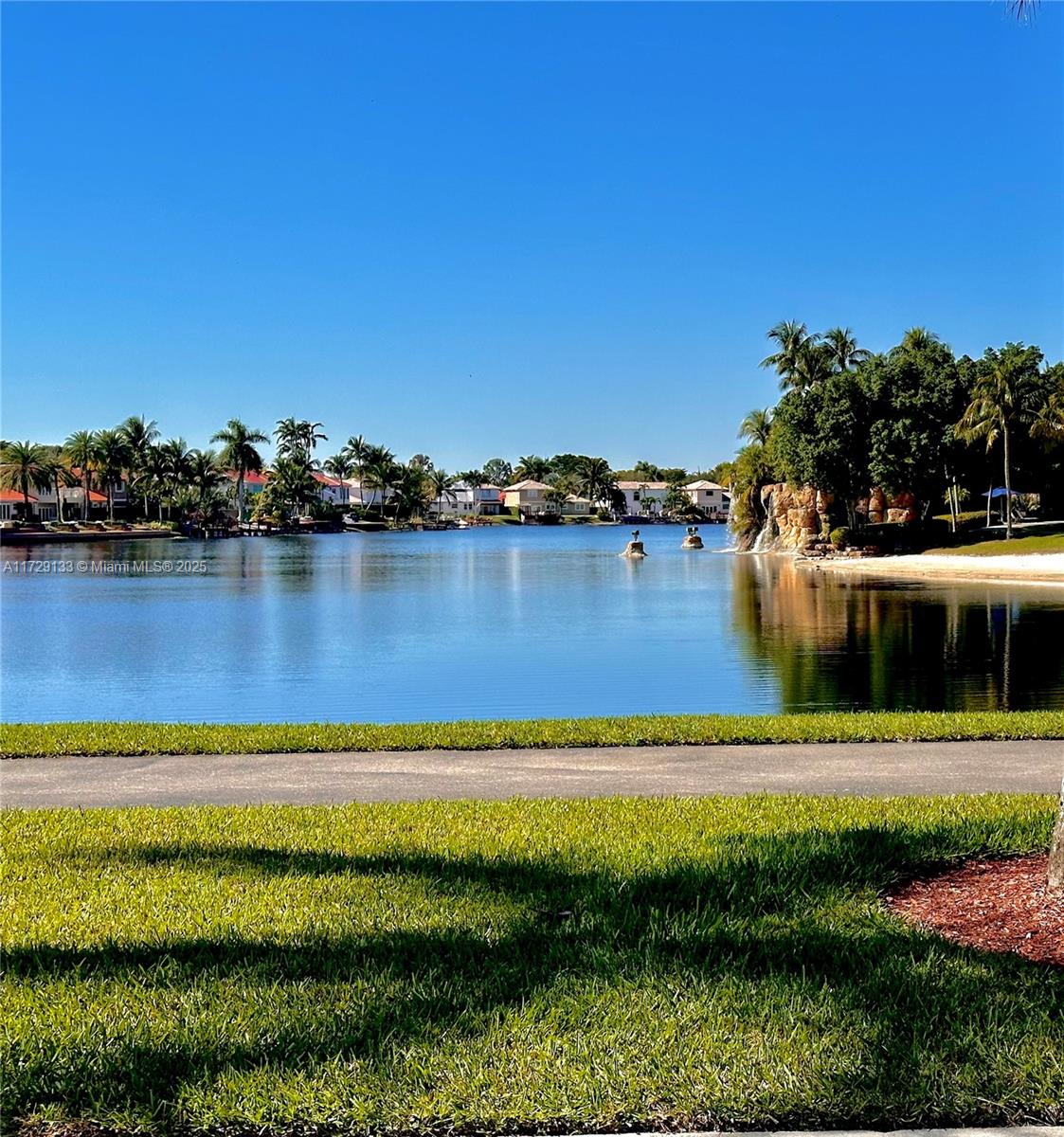 DORAL ISLES ANTILLES 1ST - Residential