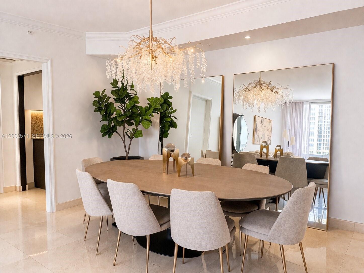 848 Brickell Key Dr 905