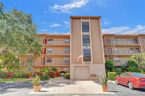 Condominium in Margate FL 7210 Lake Cir Dr Dr.jpg