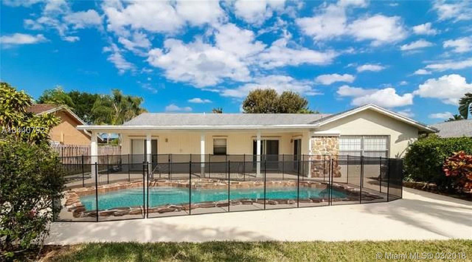 EASTWOOD OF WELLINGTON - Residential Lease