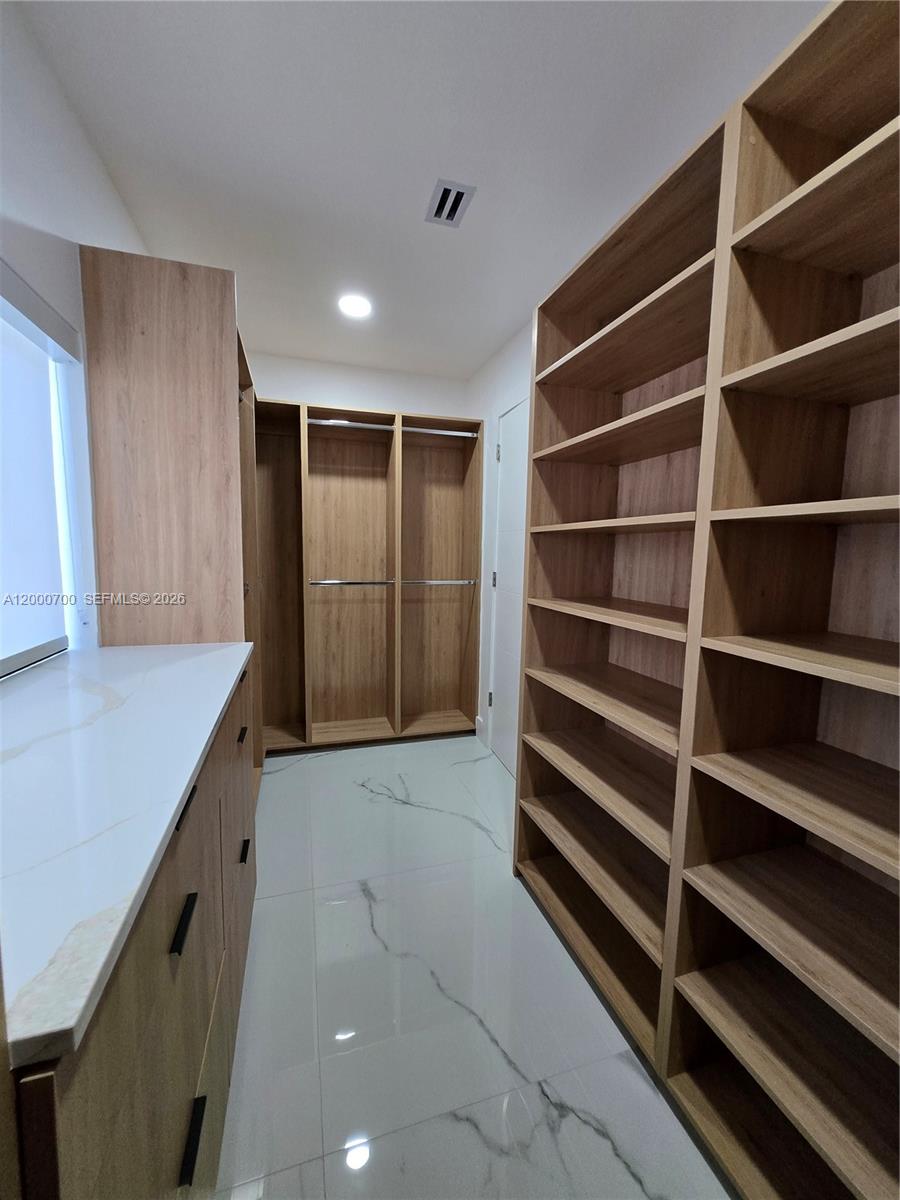 MERION PARK MANOR 2ND ADD - Residential