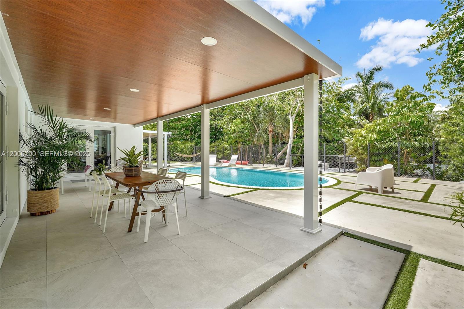 MERION PARK MANOR 2ND ADD - Residential