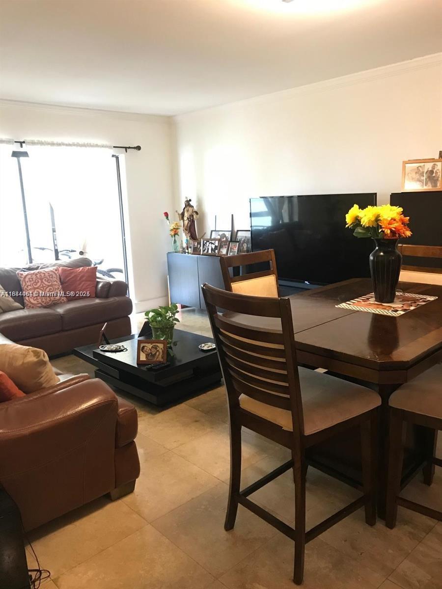 LAS VISTAS AT DORAL CONDO - Residential Lease