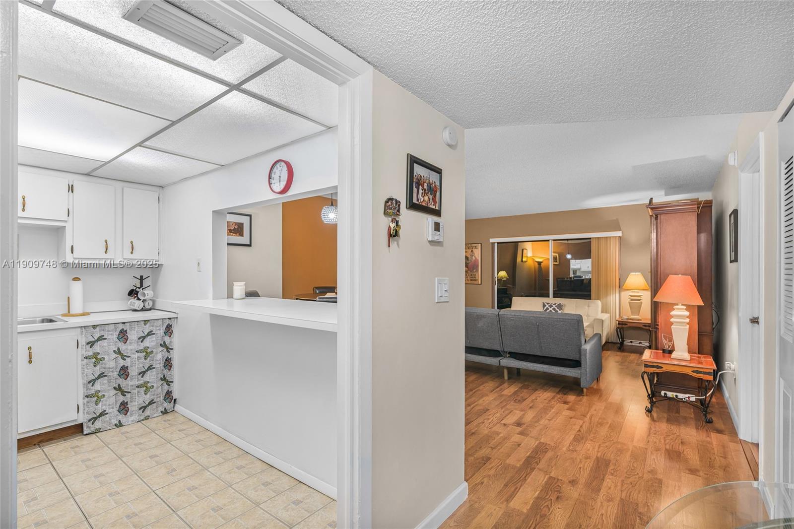 MANORS OF INVERRARY I-10 - Residential