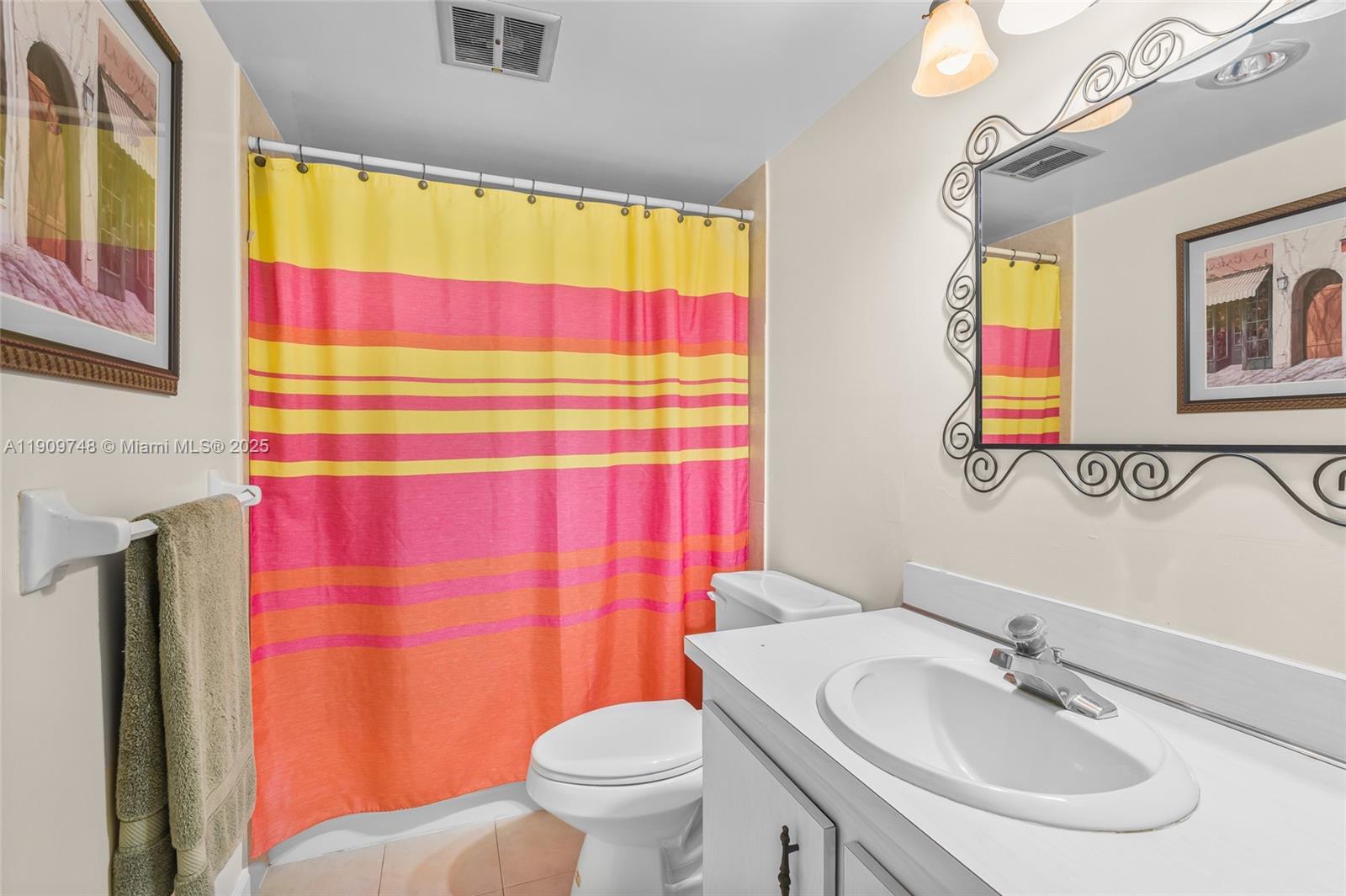 MANORS OF INVERRARY I-10 - Residential