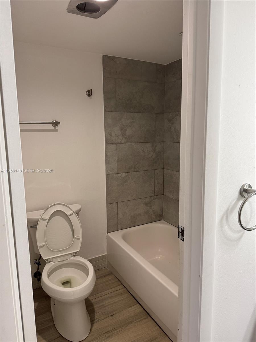 Falls of Inverrrary - Residential