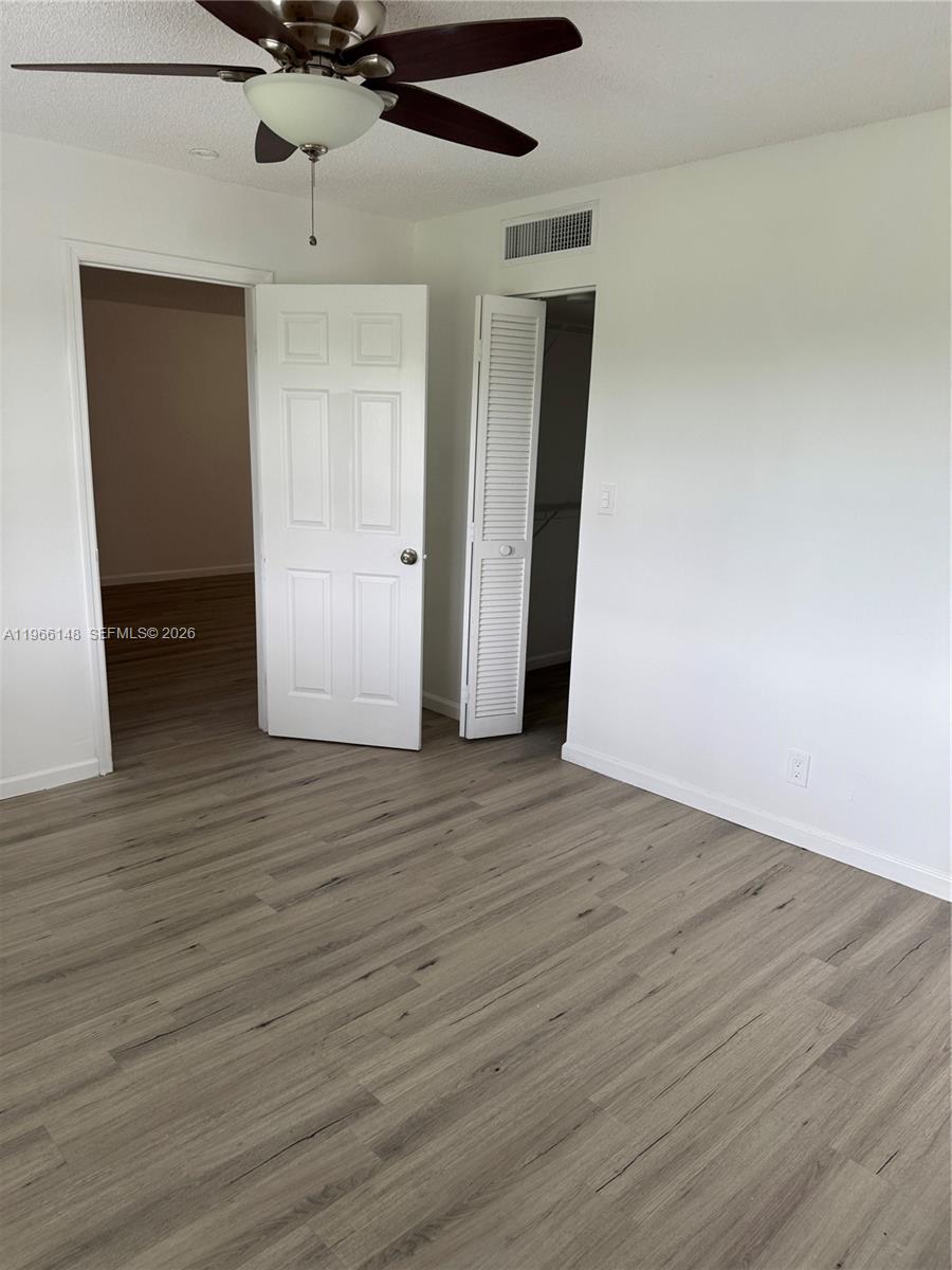 Falls of Inverrrary - Residential