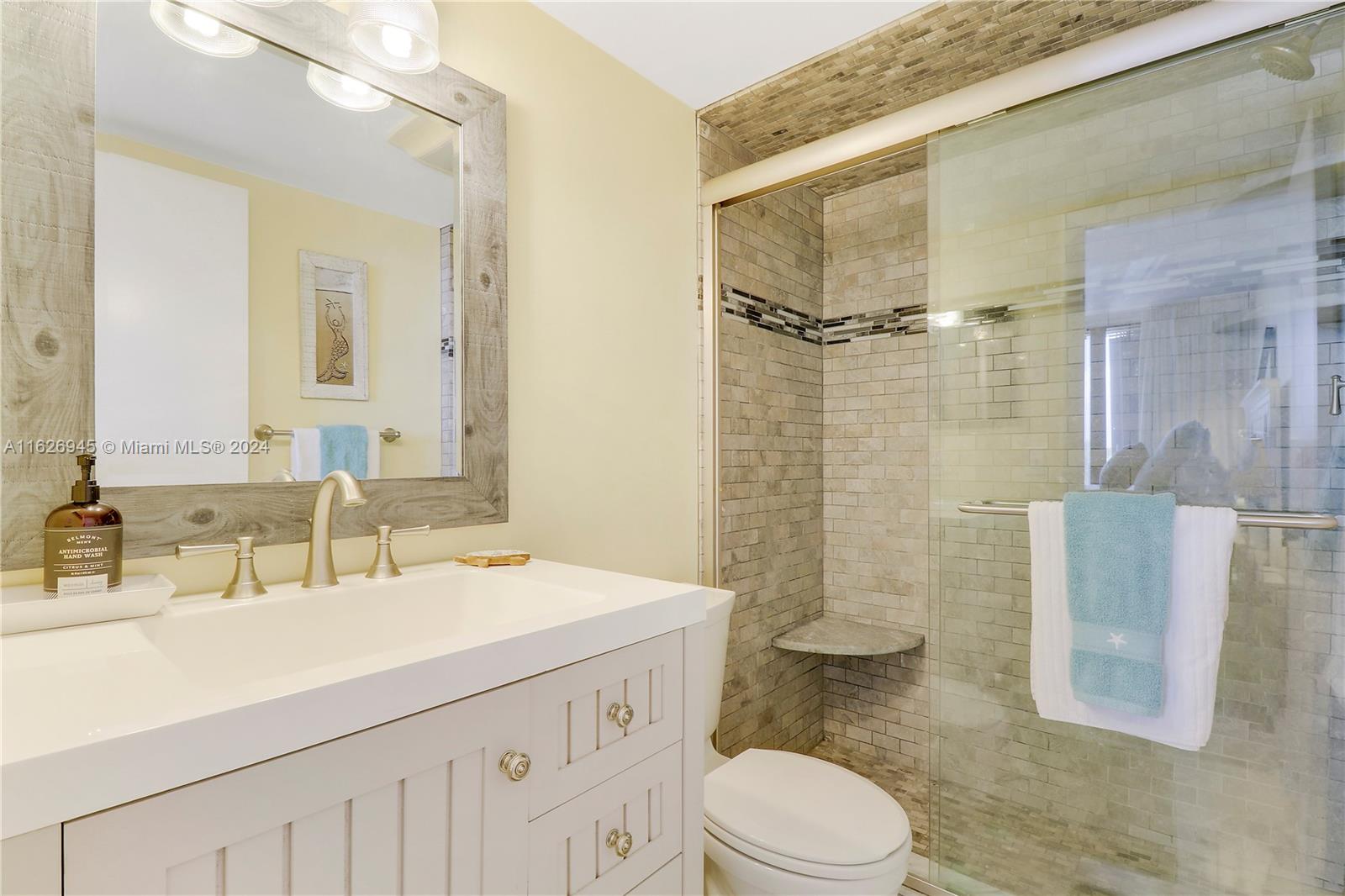 OCEAN VILLAS CONDO APTS - Residential Lease