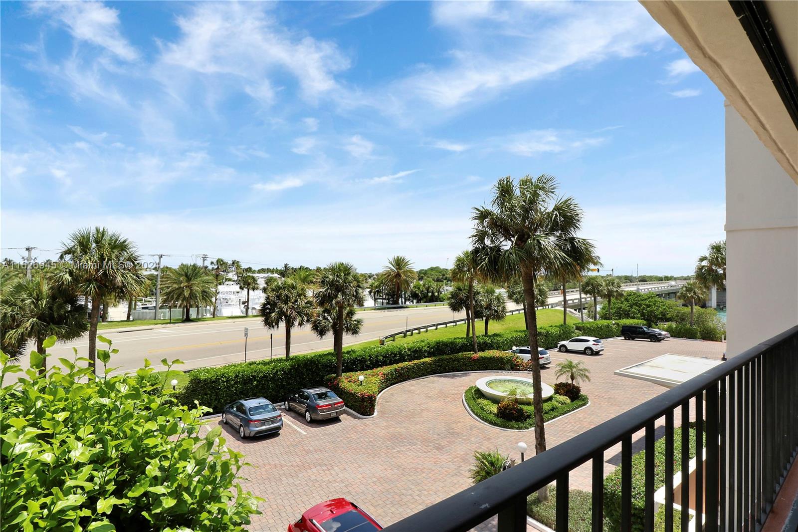 OCEAN VILLAS CONDO APTS - Residential Lease