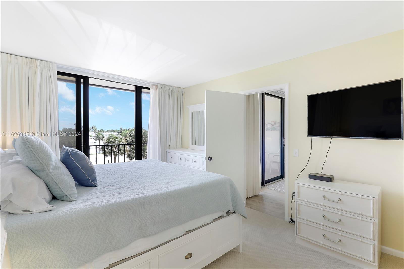 OCEAN VILLAS CONDO APTS - Residential Lease
