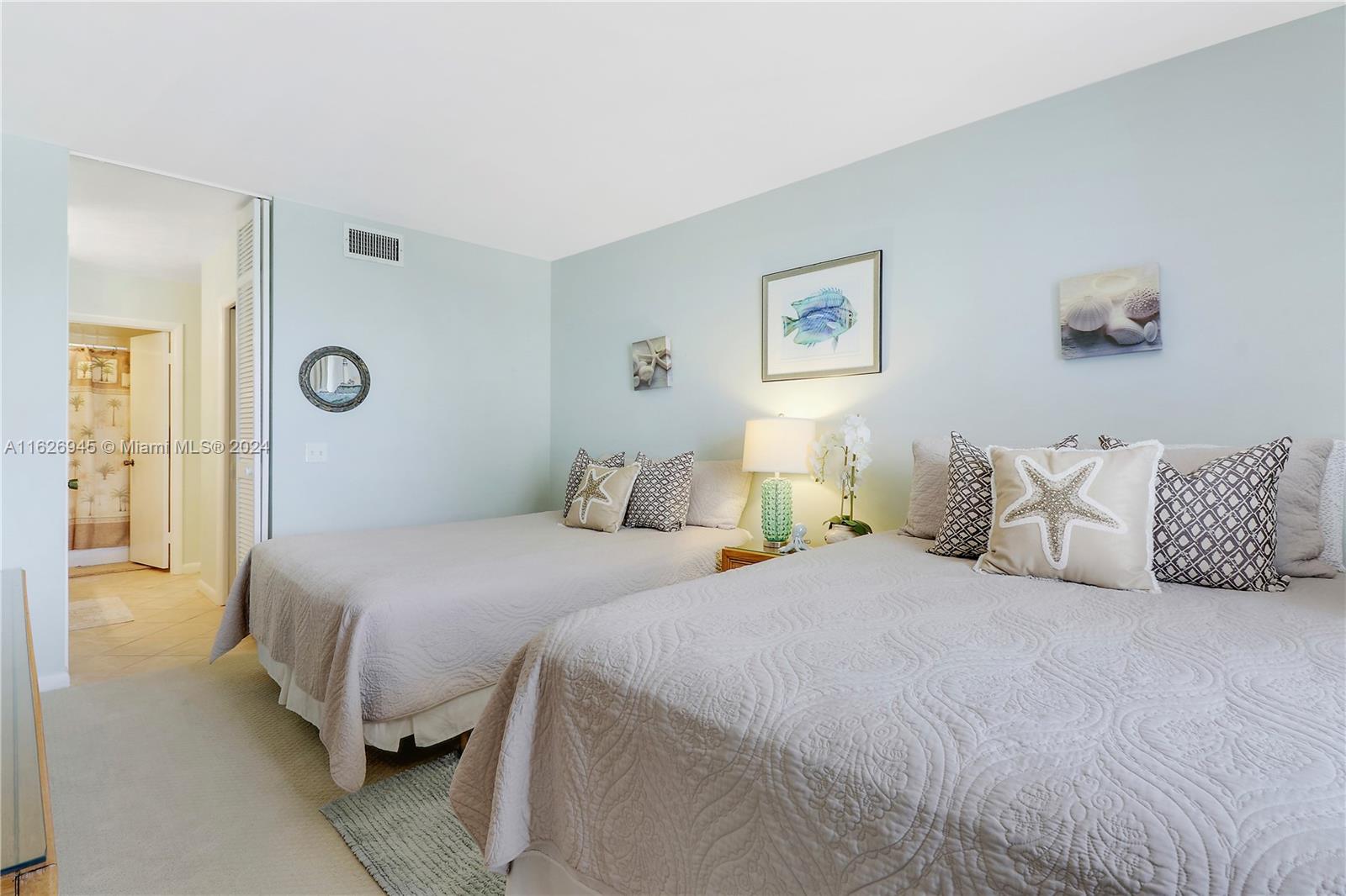 OCEAN VILLAS CONDO APTS - Residential Lease