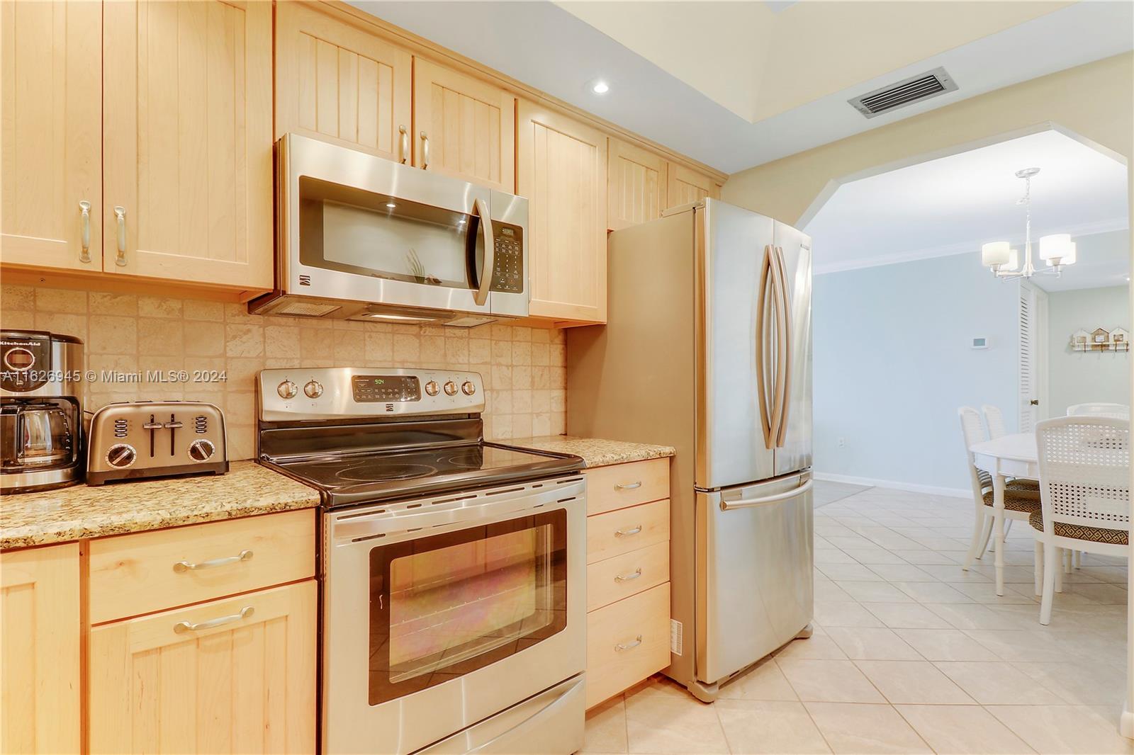 OCEAN VILLAS CONDO APTS - Residential Lease