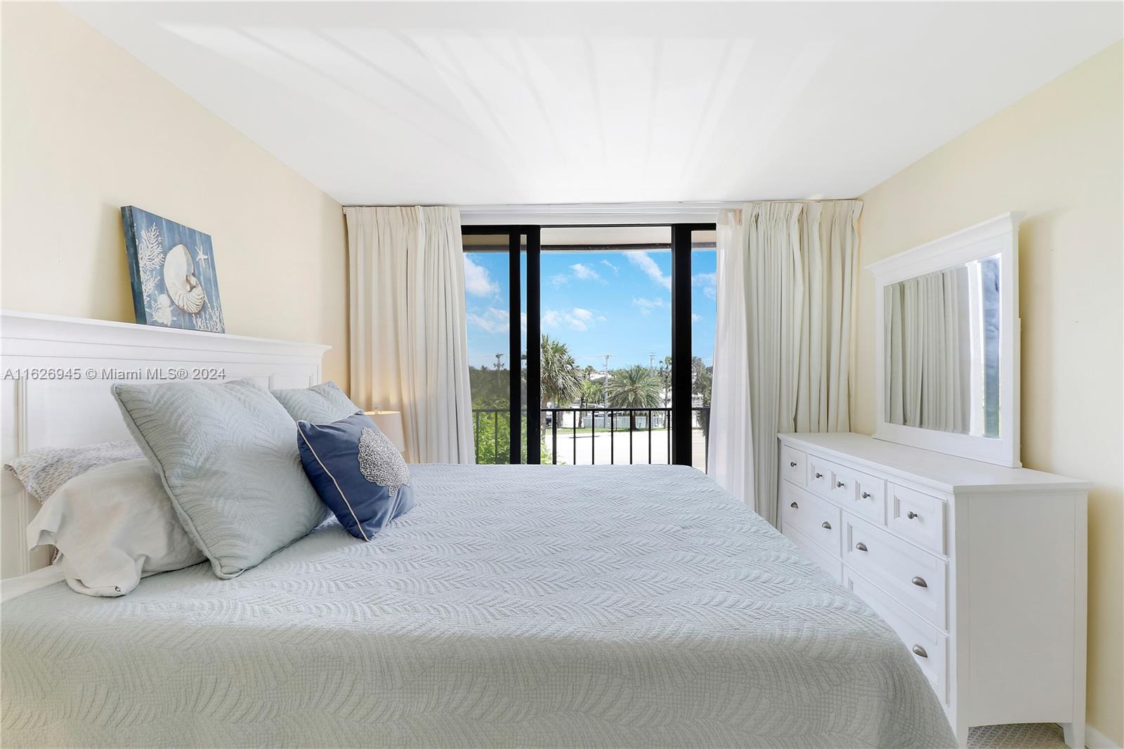 OCEAN VILLAS CONDO APTS - Residential Lease